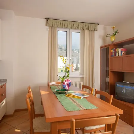 Apartments Baia Azzurra 1 Torbole Sul Garda Exterior photo