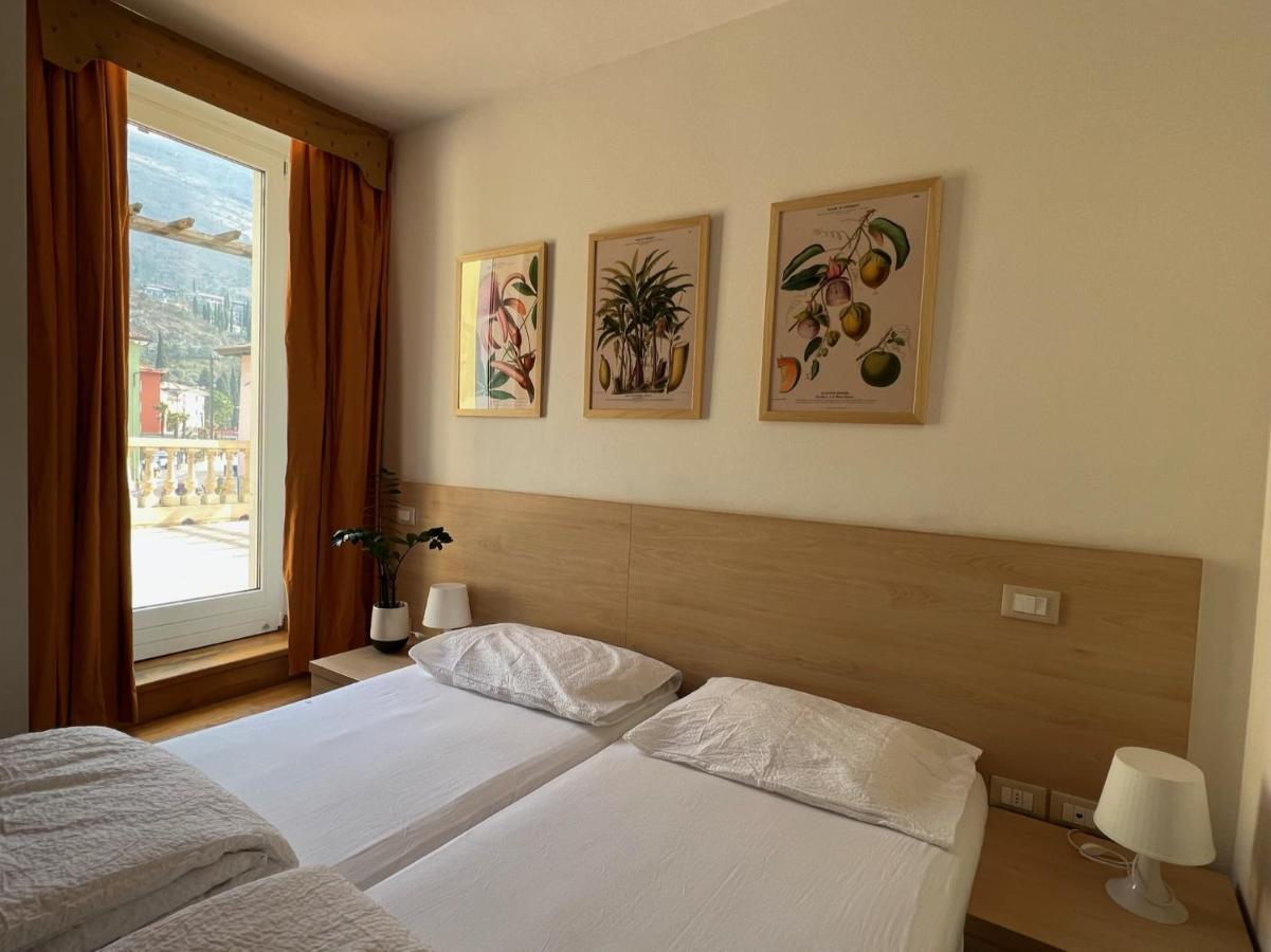 Baia Azzurra 1 Apartment Torbole Sul Garda